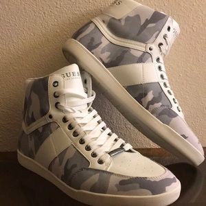 Guess SZ 12 CAMO HIGHTOP SNEAKERS - NWT